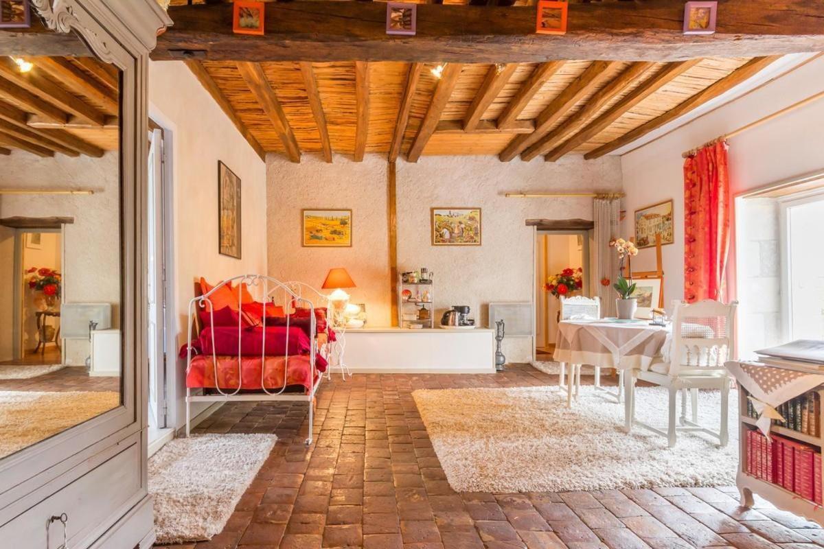 La Belle Des Champs Hotell Saint-Andelain Eksteriør bilde